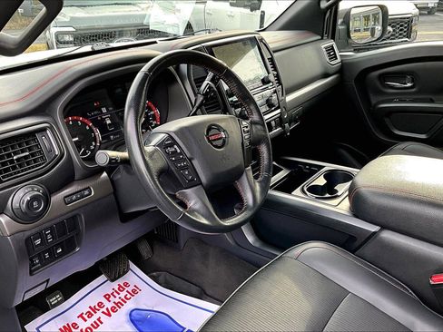 Used 2022 Nissan Titan PRO-4X w/ Off Road Protection Package image 11
