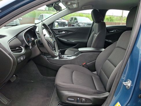 Certified 2024 Chevrolet Malibu LT FWD image 13