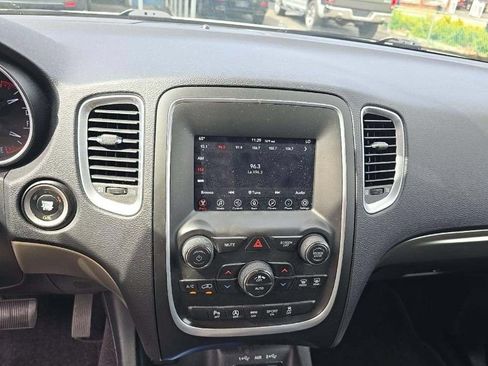 Used 2019 Dodge Durango SXT AWD/4WD image 5