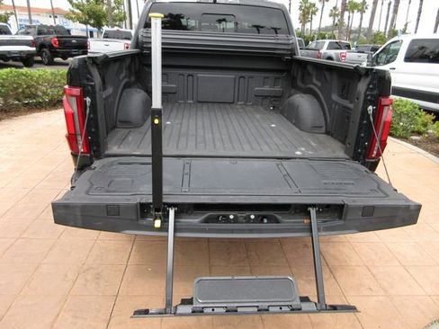 Certified 2024 Ford F150 Raptor w/ Equipment Group 803A Raptor R AWD/4WD image 31