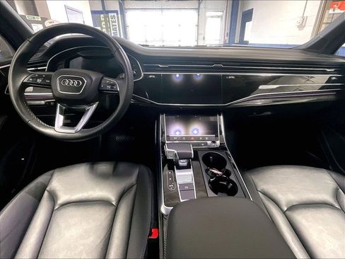 Used 2025 Audi Q7 3.0T Premium Plus AWD/4WD image 21