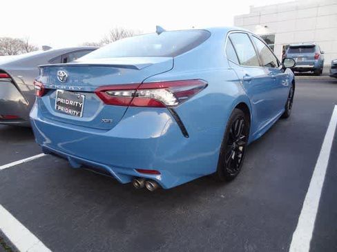 Used 2023 Toyota Camry XSE image 6