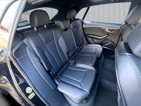 Used 2021 Audi Q8 Premium Plus w/ Premium Plus Package image 25