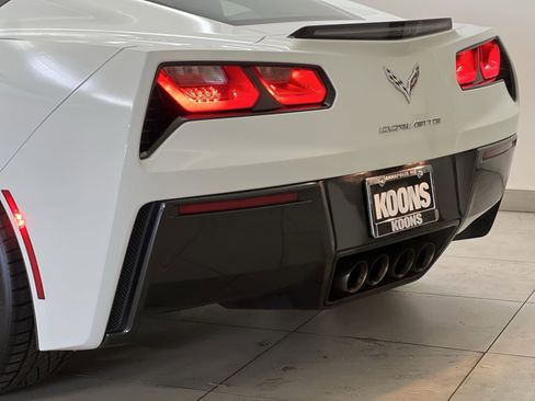 Used 2017 Chevrolet Corvette Stingray Coupe w/ 2LT Preferred Equipment Group image 32