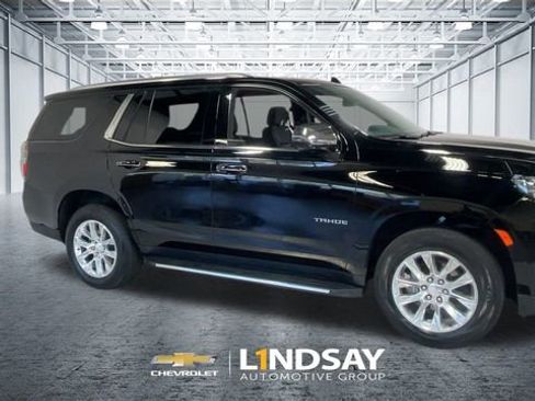 Used 2024 Chevrolet Tahoe Premier AWD/4WD image 3