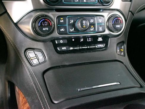 Used 2018 Chevrolet Tahoe Premier AWD/4WD image 20
