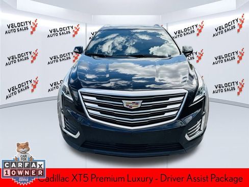Used 2017 Cadillac XT5 Premium Luxury image 8