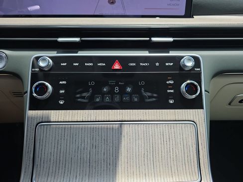 New 2026 Genesis GV80 2.5T Select AWD/4WD image 24
