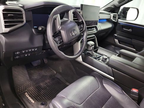 Used 2023 Toyota Tundra Platinum AWD/4WD image 14