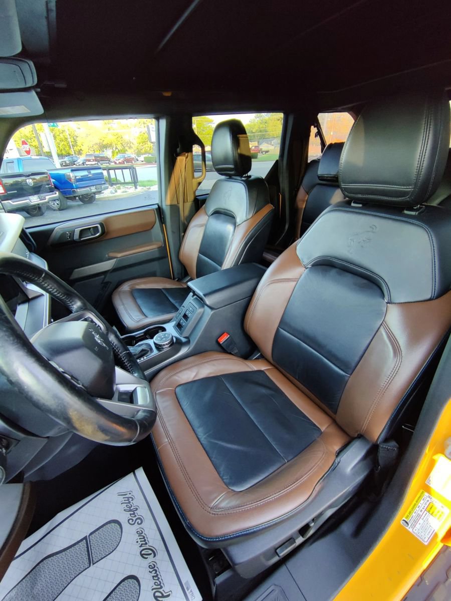 Used 2022 Ford Bronco Outer Banks AWD/4WD image 16