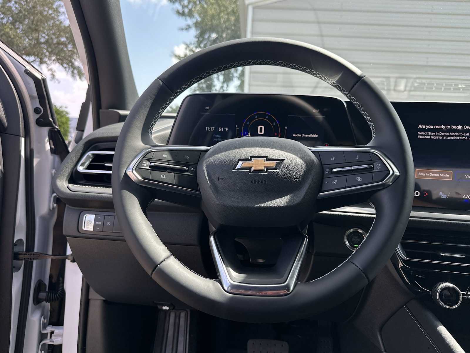 New 2026 Chevrolet Traverse LT w/ LPO, Floor Liner Package FWD image 20