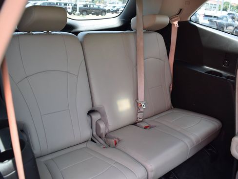Used 2020 Buick Enclave Essence AWD/4WD image 64