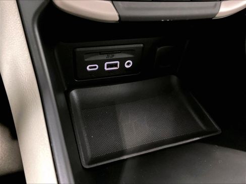 Used 2024 GMC Terrain Denali w/ Denali Premium Package image 27