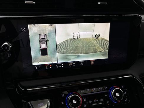 New 2025 GMC Sierra 1500 AT4 w/ AT4 Premium Package image 3