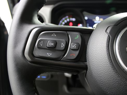 Used 2025 Jeep Wrangler Unlimited Sport S 4xe AWD/4WD image 10