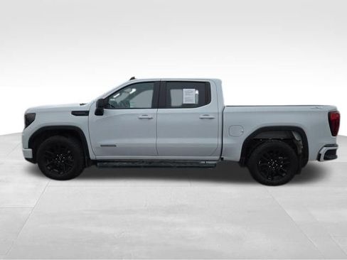 Used 2023 GMC Sierra 1500 Elevation image 13