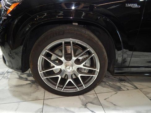 Used 2024 Mercedes-Benz GLE 53 AMG 4MATIC Coupe w/ Driver Assistance Package image 12