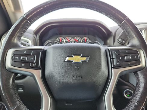 Used 2020 Chevrolet Silverado 1500 LT w/ Texas Edition AWD/4WD image 19