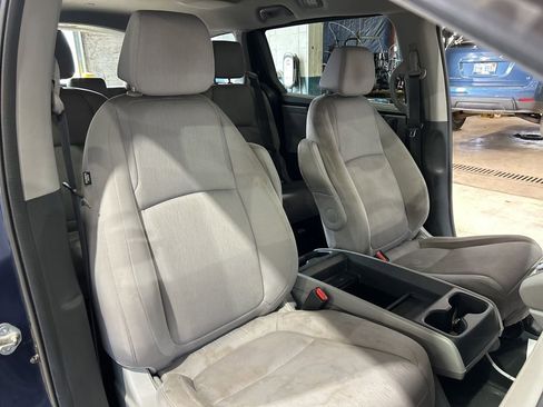 Used 2021 Honda Odyssey LX image 29