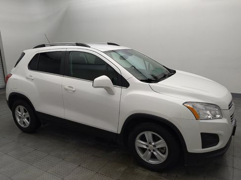 Used 2015 Chevrolet Trax LT FWD image 11
