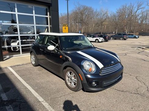 Used 2013 MINI Cooper Hardtop image 3