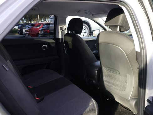 Used 2024 Hyundai Ioniq 5 SEL image 38