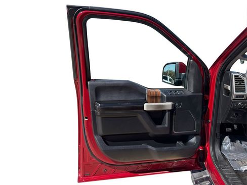 Used 2015 Ford F150 Lariat w/ Equipment Group 501A Mid image 20