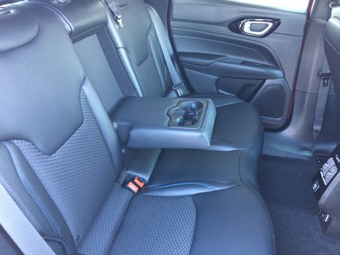 New 2026 Jeep Compass Latitude image 28