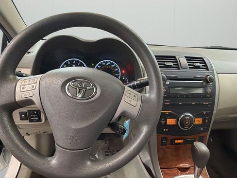 Used 2010 Toyota Corolla XLE FWD image 22