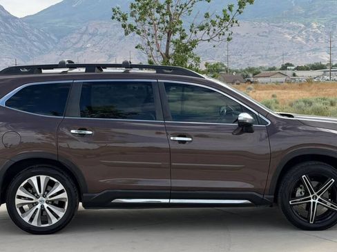 Used 2020 Subaru Ascent Touring w/ Popular Package #3 AWD/4WD image 5