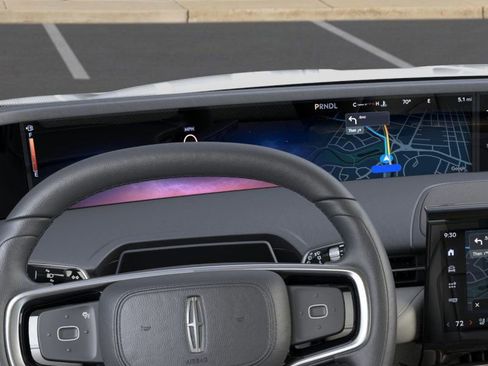 New 2026 Lincoln Nautilus Reserve image 13