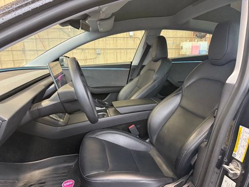 Used 2024 Tesla Model 3 Standard Range RWD image 12