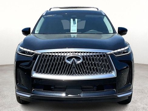 Certified 2026 INFINITI QX60 Luxe w/ Family Package FWD image 6