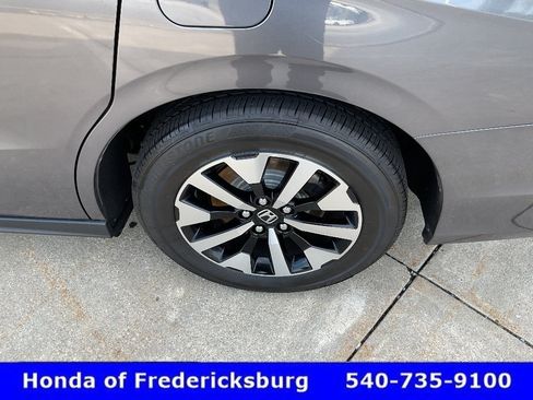Certified 2026 Honda Odyssey EX-L image 11