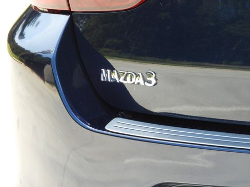 Used 2024 MAZDA MAZDA3 s FWD image 14