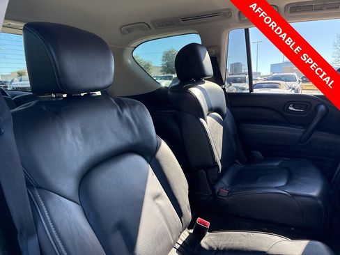 Used 2018 INFINITI QX80 Base image 10
