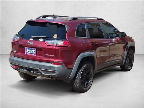 Used 2019 Jeep Cherokee Trailhawk w/ Comfort/Convenience Group AWD/4WD image 5