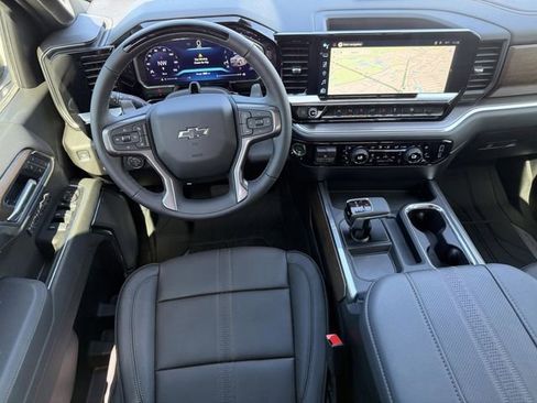 New 2026 Chevrolet Silverado 1500 High Country w/ High Country Premium Package AWD/4WD image 30