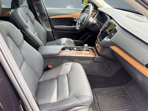 Certified 2023 Volvo XC90 B6 Plus w/ Protection Package Premier AWD/4WD image 30