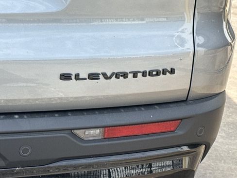 New 2026 GMC Acadia Elevation w/ Black Edition AWD/4WD image 10