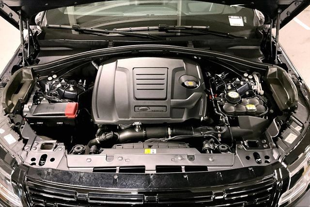 Used 2025 Land Rover Range Rover Velar Dynamic SE AWD/4WD image 9