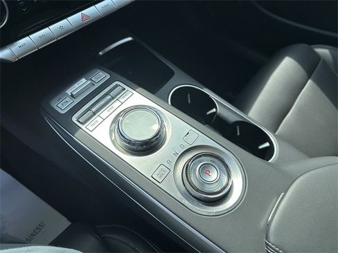 Used 2022 Genesis GV70 2.5T w/ Select Package image 24