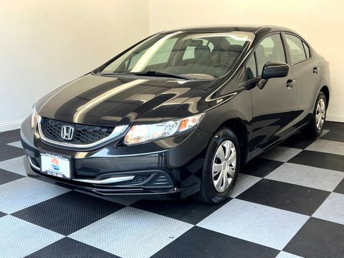 Used 2015 Honda Civic LX image 1