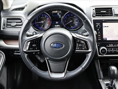 Used 2019 Subaru Outback 2.5i Limited AWD/4WD image 14