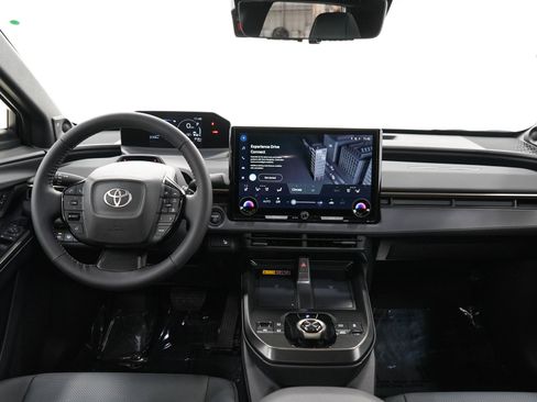 Used 2026 Toyota bZ AWD/4WD image 17
