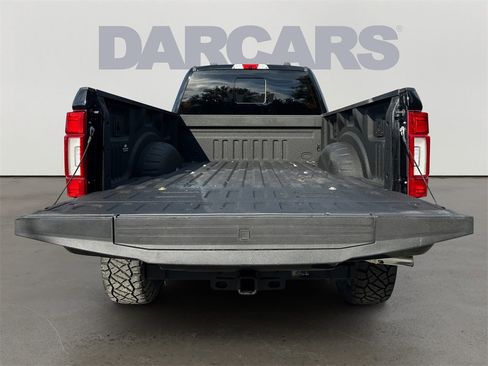 Used 2022 Ford F250 Platinum w/ FX4 Off-Road Package image 14