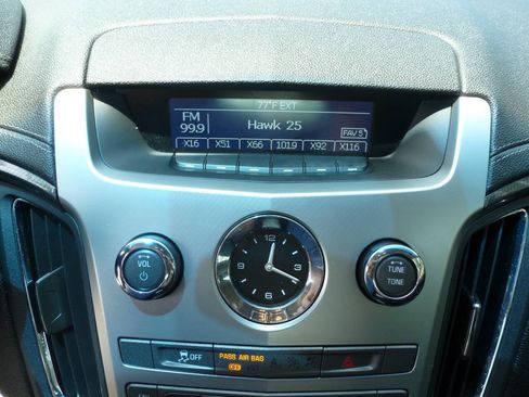 Used 2012 Cadillac CTS Sedan RWD image 32