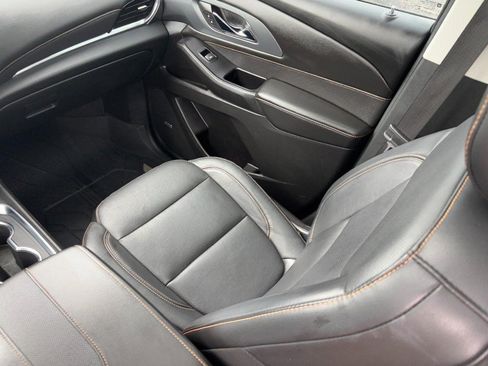 Certified 2019 Chevrolet Traverse Premier w/ Redline Edition AWD/4WD image 17