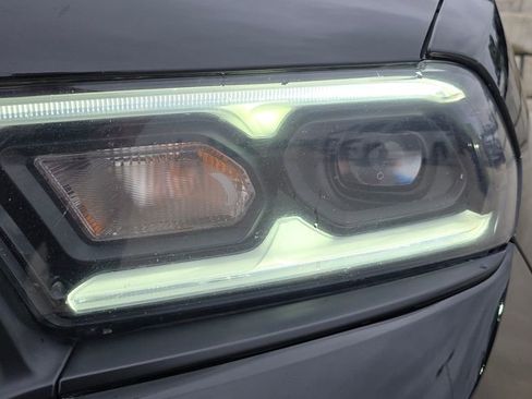 Used 2023 Dodge Durango GT AWD/4WD image 9
