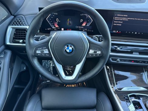Used 2024 BMW X5 xDrive50e w/ Premium Package AWD/4WD image 32